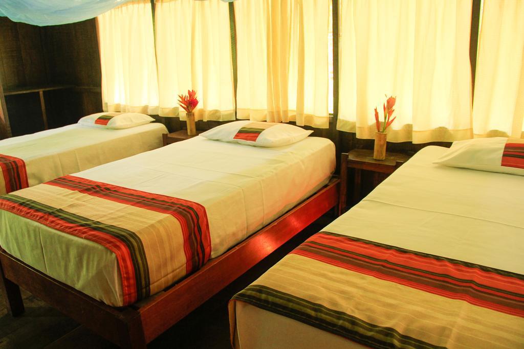 Amazonas Sinchicuy Lodge Iquitos Pokoj fotografie